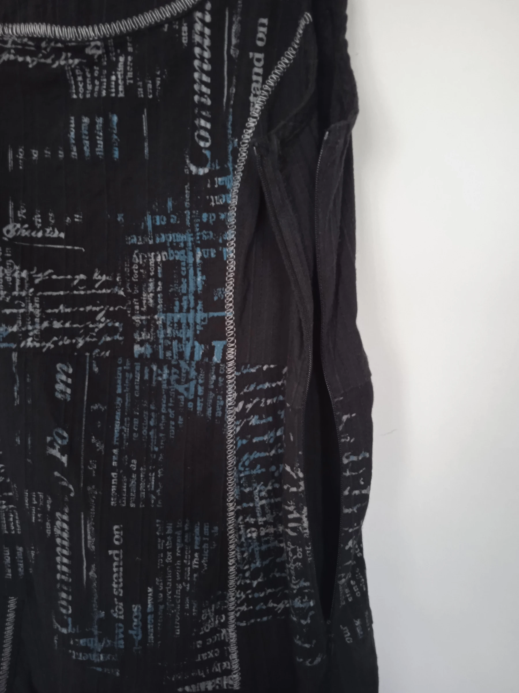 Long dress, asymmetric bottom size 46/48 – photo 3